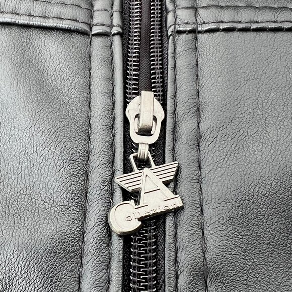 A Collezioni Italian Black Faux Leather Motorcycle Jacket Men’s XL European Chic - Picture 4 of 15